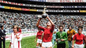 Foto van winnaars Wereldkampioenschap Vrouwenvoetbal 1971